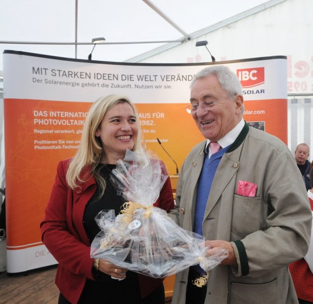 ibc-solar_jura-solarpark_udo-moehrstedt-melanie-huml_pic3