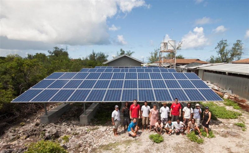 ibc-solar_seychellen_group-shot